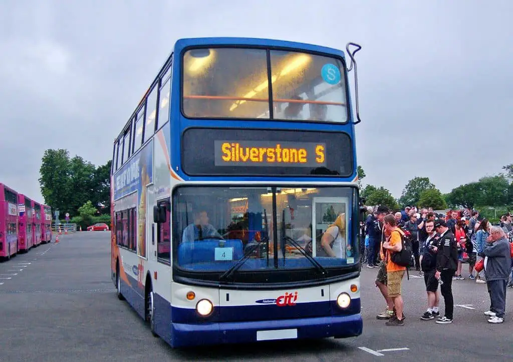 Public transport to Silverstone