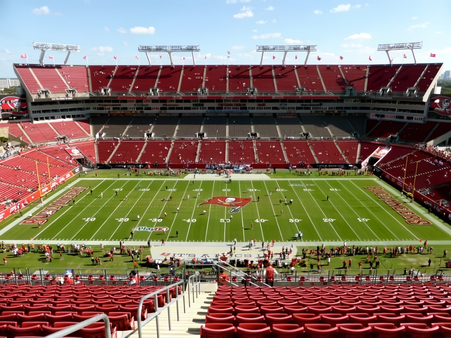 Sun Movement at Raymond James Stadium