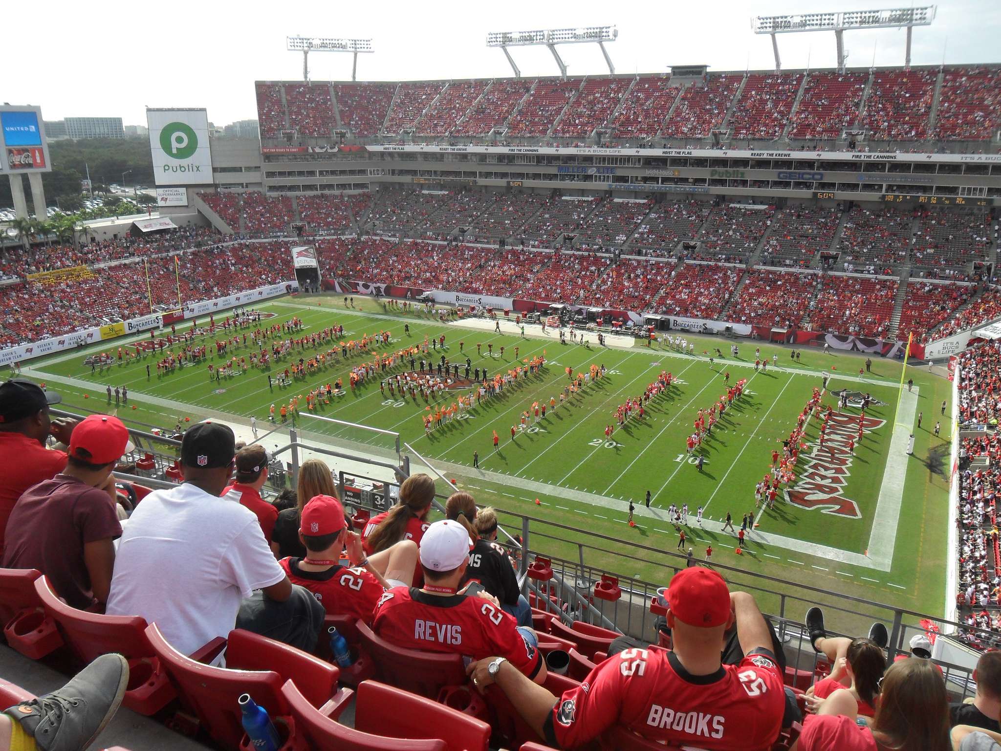 upper level raymond james stadium