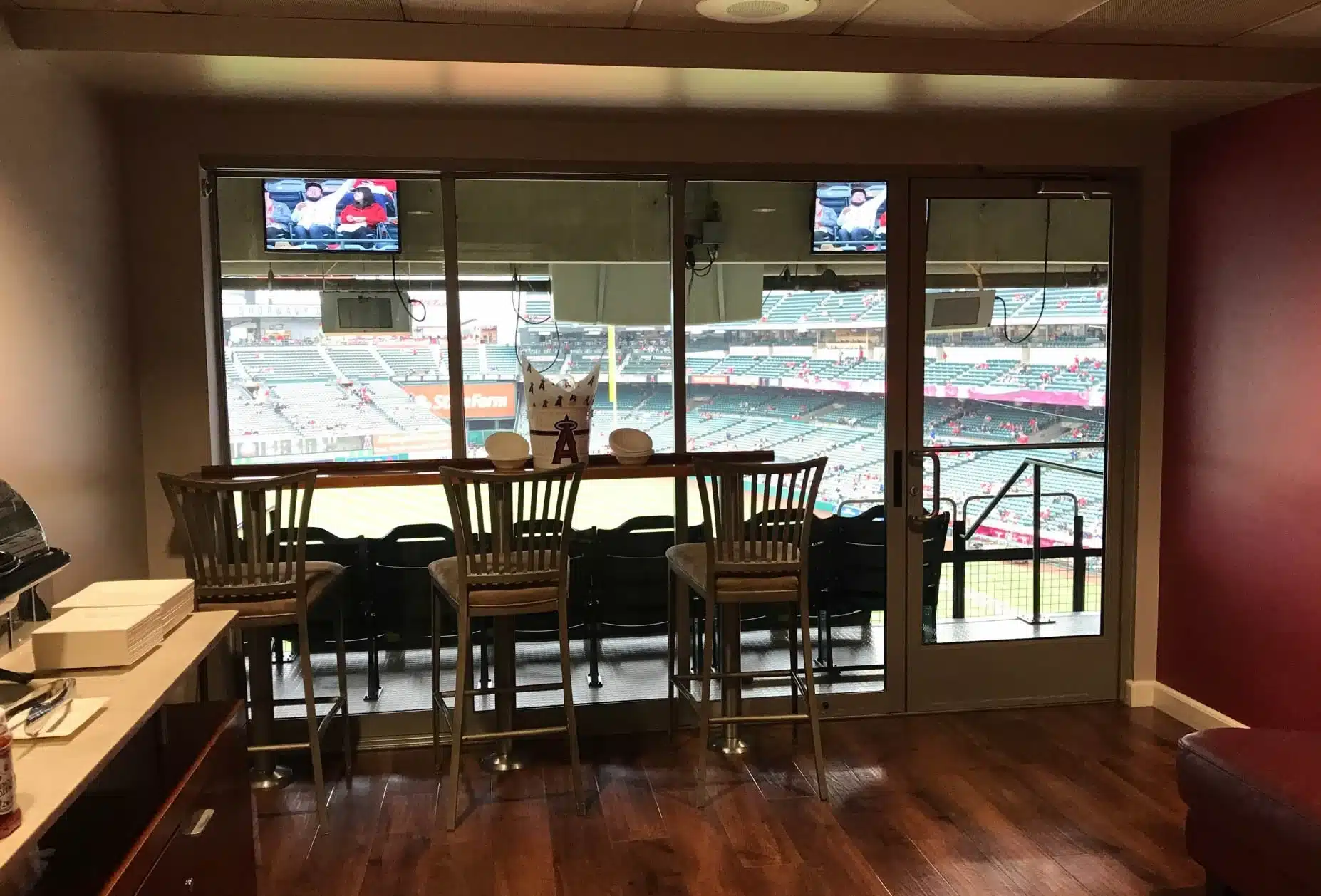 Best seats at the Angel Stadium for Baseball and Concerts